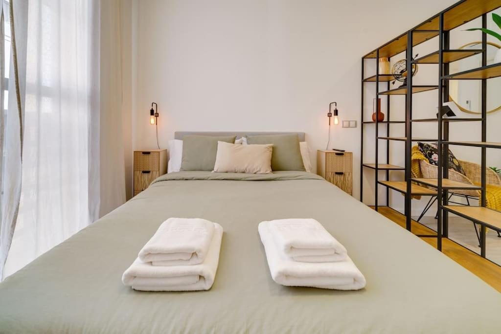 Exquisito Estudio En El Centro De 말라가 외부 사진